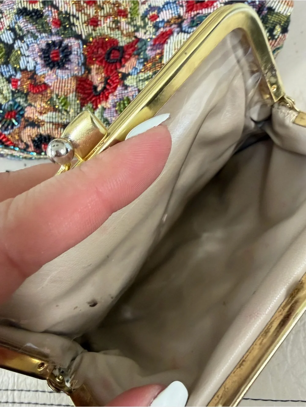 Vintage Floral Beaded Tapestry‎ Handbag and coin purse